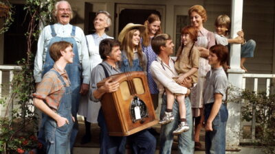 Teaser for The Waltons