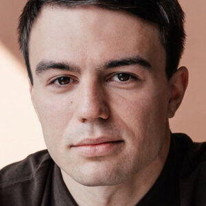 Luis Moll